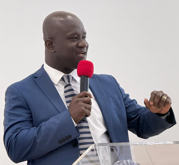 Rev Douglas Asante portrait